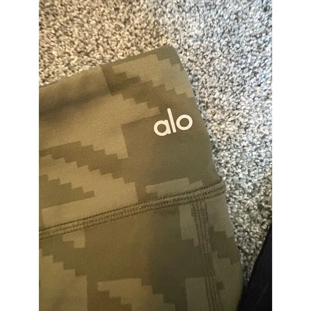 ALO Leg Split Camo Black Ribbed Legging